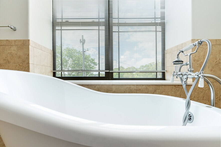 More Photos Of 4557 Manayunk Ave, Philadelphia Apartments For Sale