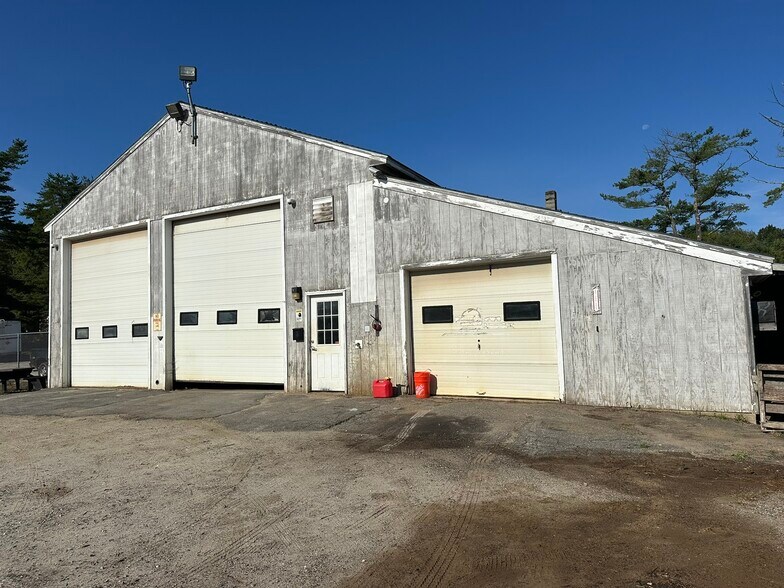 More Photos Of 16 Meadow Road Ext, Topsham Warehouse For Lease