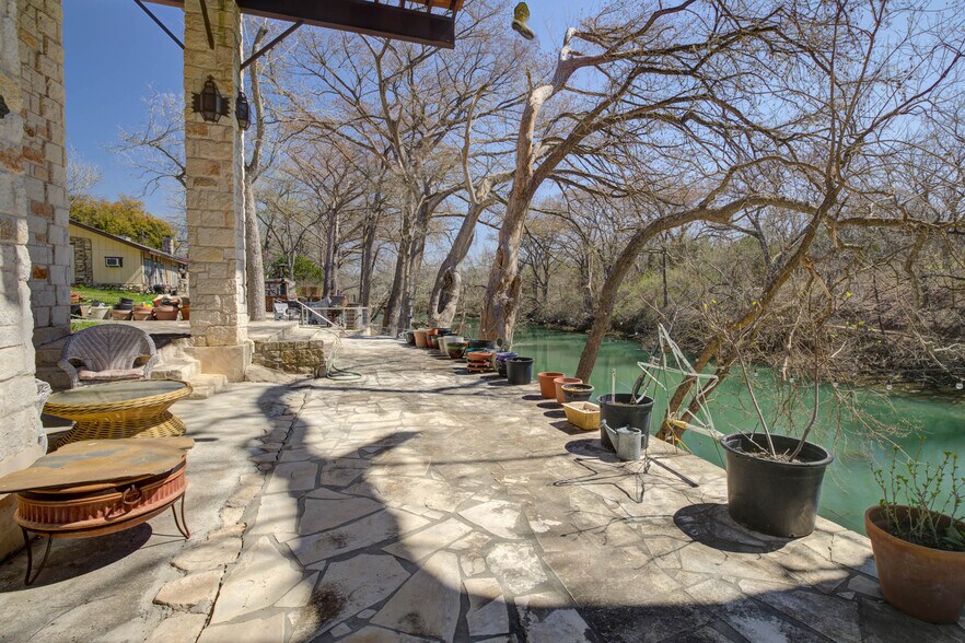 More Photos Of 1684 Rocky Riv, Canyon Lake Specialty For Sale