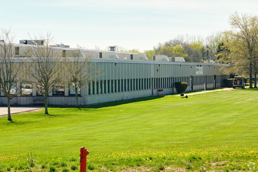 More Photos Of 465 Paul Rd, Rochester Manufacturing For Lease