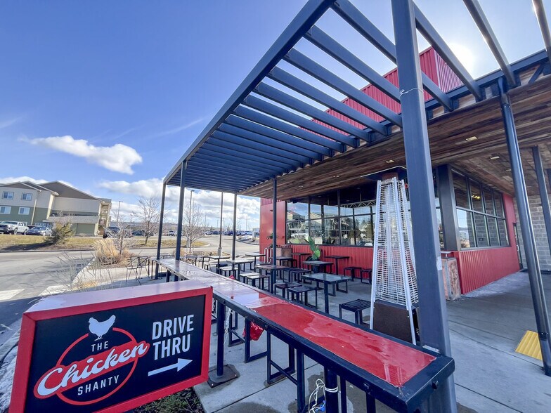 More Photos Of 1423 W Appleway Ave, Coeur d'Alene Fast Food For Lease