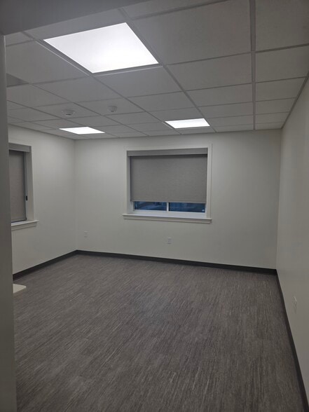 More Photos Of 23 Commonwealth Ave, Chestnut Hill Office For Lease
