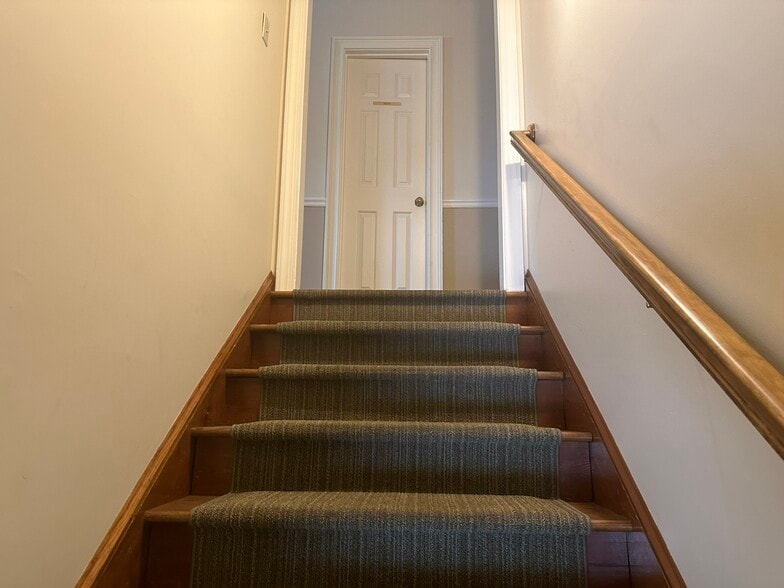 More Photos Of 2601 Commons Blvd, Augusta Office For Lease