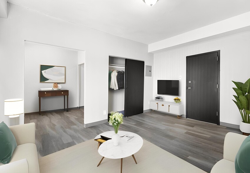 More Photos Of 5457 Delmar Blvd, Saint Louis Apartments For Lease