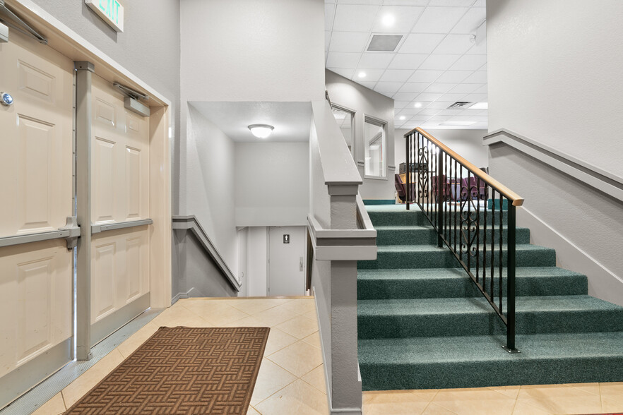 More Photos Of 804 N State St, Tacoma Religious Facility For Sale