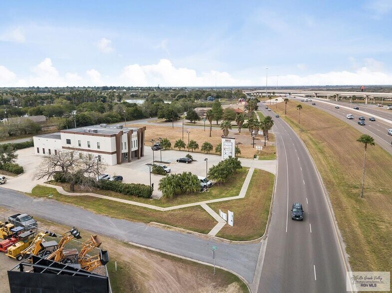 8015 N Expressway 77, Olmito, TX 78575 Medical Office For Lease