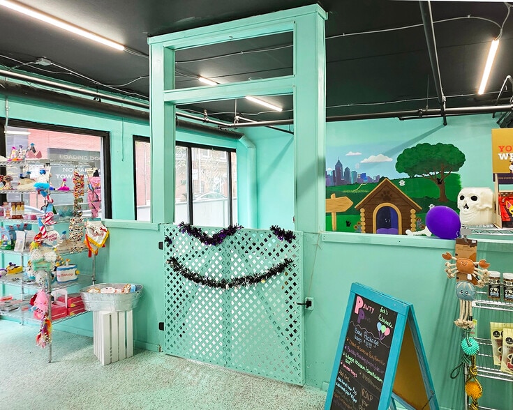 More Photos Of 1352 South St, Philadelphia Apartments For Lease