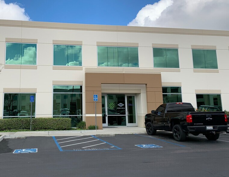 More Photos Of 3512 Seagate Way, Oceanside Manufacturing For Sale