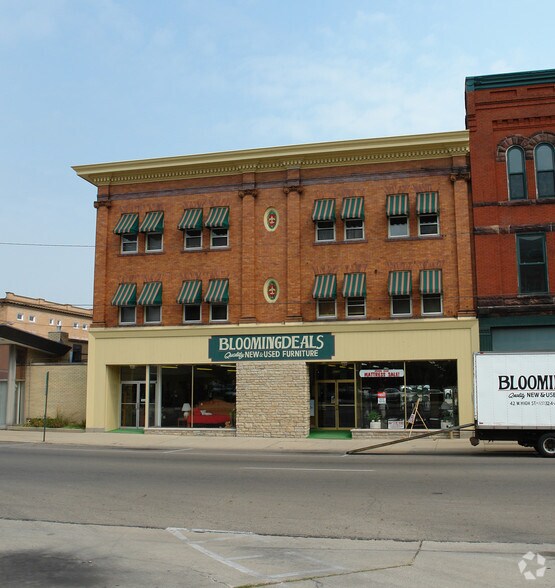 More Photos Of 42-44 W High St, Springfield Apartments For Sale