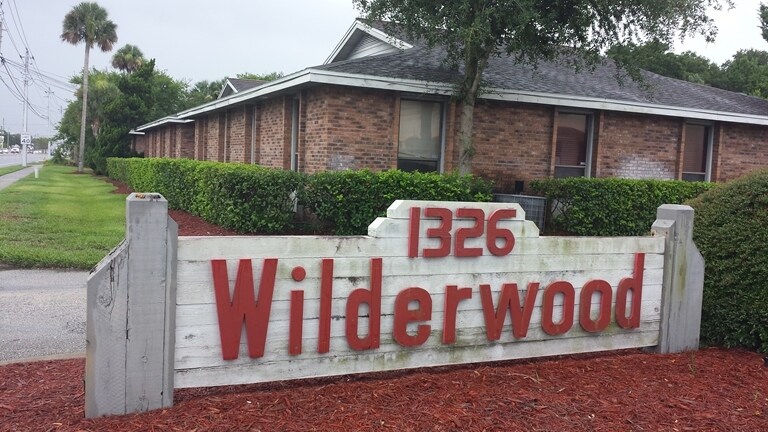 More Photos Of 1326 S Ridgewood Ave, Daytona Beach Office For Lease
