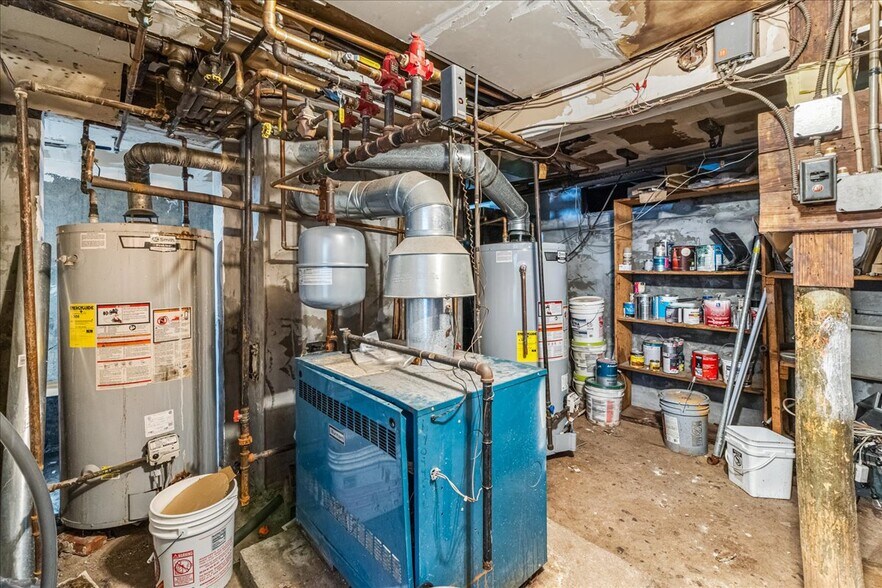 More Photos Of 4 Main St, Kings Park Storefront Retail Residential For Sale