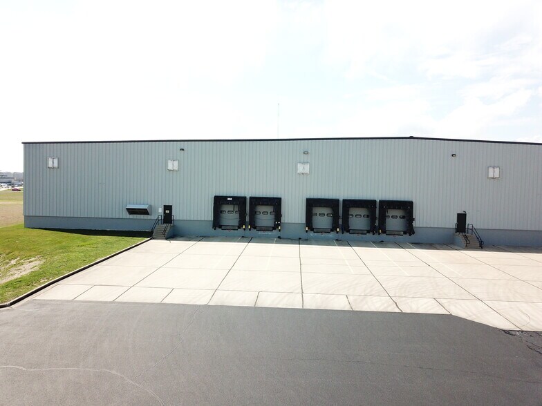 Primary Photo Of 1000 S Saint Charles St, Jasper Warehouse For Lease