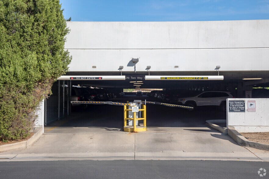 More Photos Of 6455 S Yosemite St, Greenwood Village Office For Lease