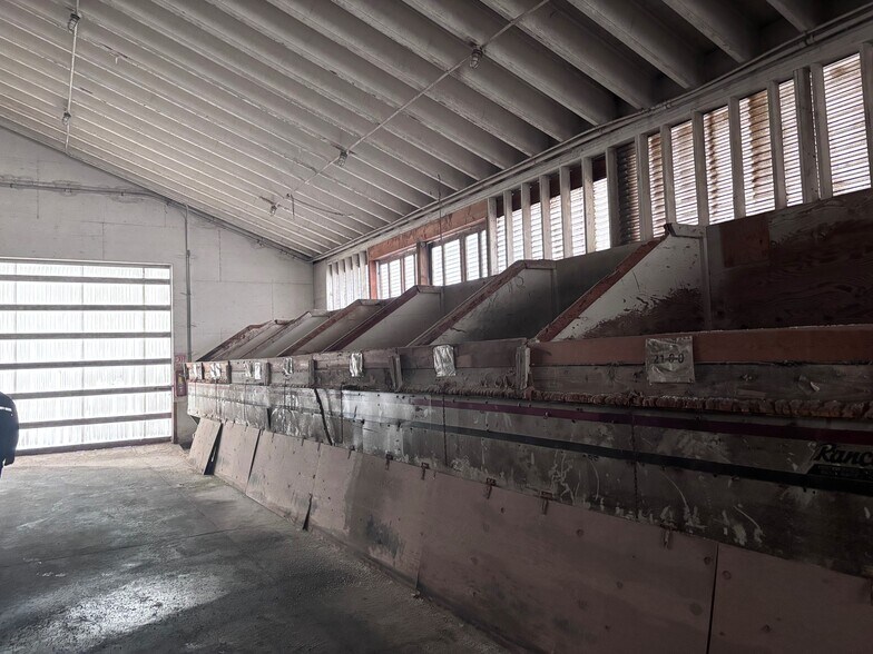More Photos Of 315 W Commercial St, Weiser Warehouse For Sale