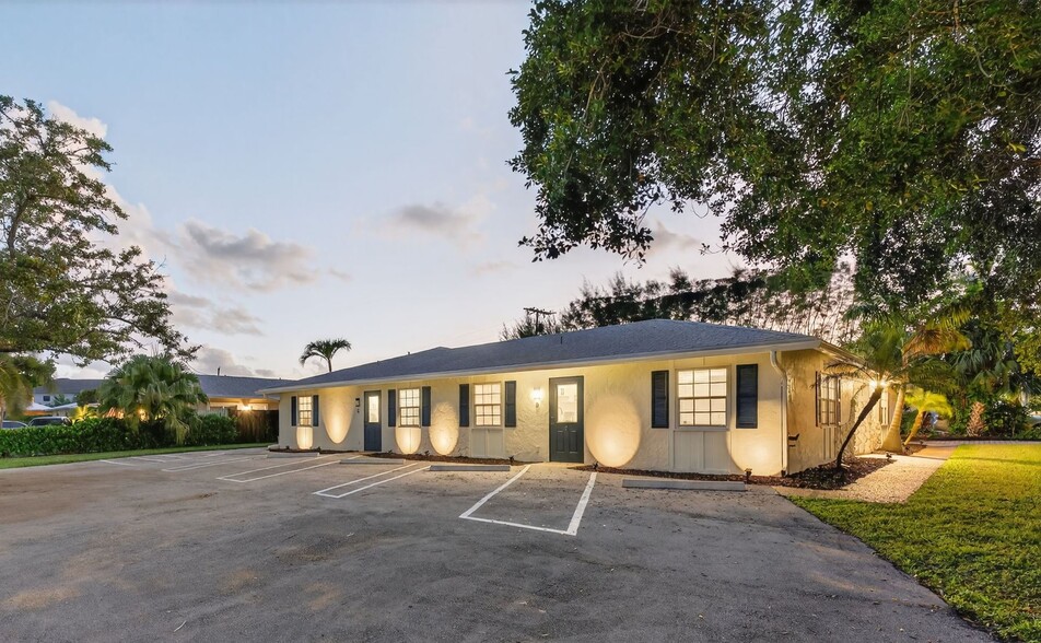 Primary Photo Of 800 Tropic Blvd, Delray Beach Apartments For Sale