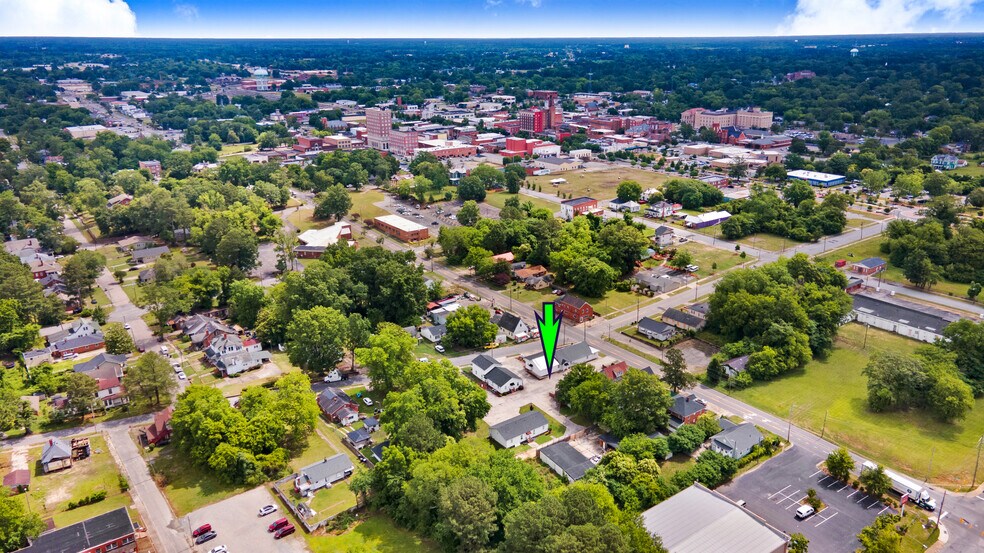 More Photos Of 306 W Pine St, Goldsboro Apartments For Sale