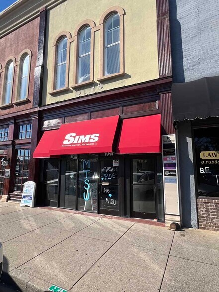 More Photos Of 10 N Public Sq, Murfreesboro Storefront Retail Office For Lease