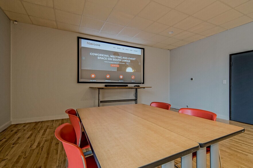 More Photos Of 1700 S Lamar Blvd, Austin Coworking Space