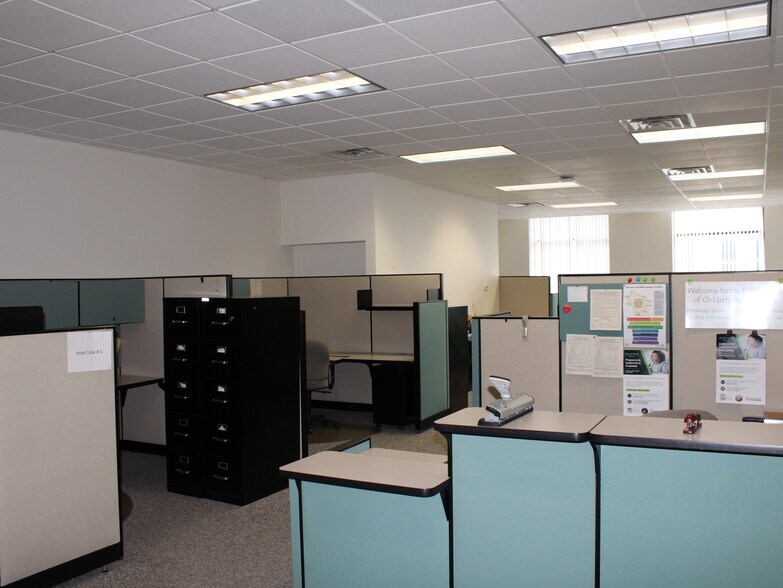 More Photos Of 74 S Main St, Fond Du Lac Loft Creative Space For Sale