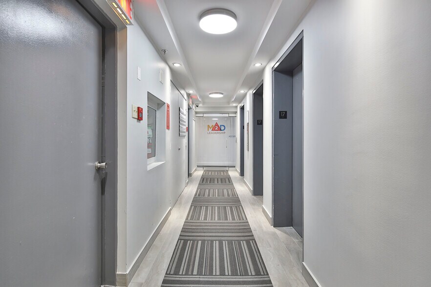 More Photos Of 666 Rue Sherbrooke O, Montréal Office Residential For Lease