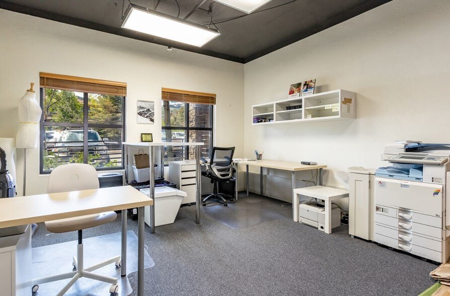 More Photos Of 1840 Sun Peak Dr, Park City Medical For Lease