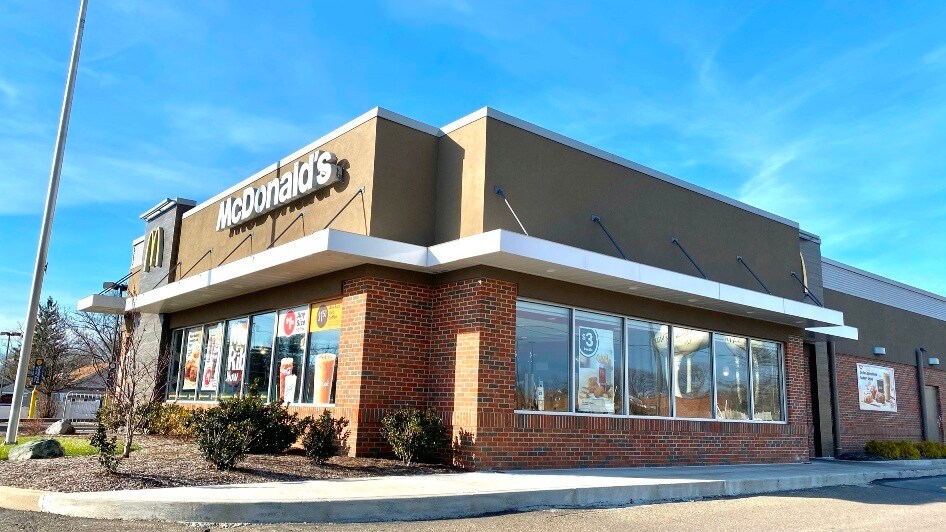 More Photos Of 2789 E State St, Salem Unknown For Lease