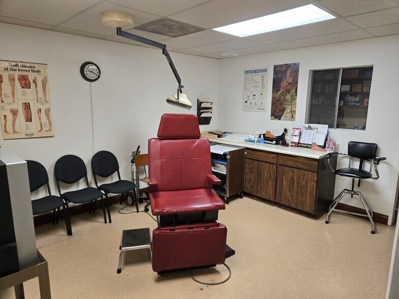 More Photos Of 222 E Route 66, Glendora Medical For Sale
