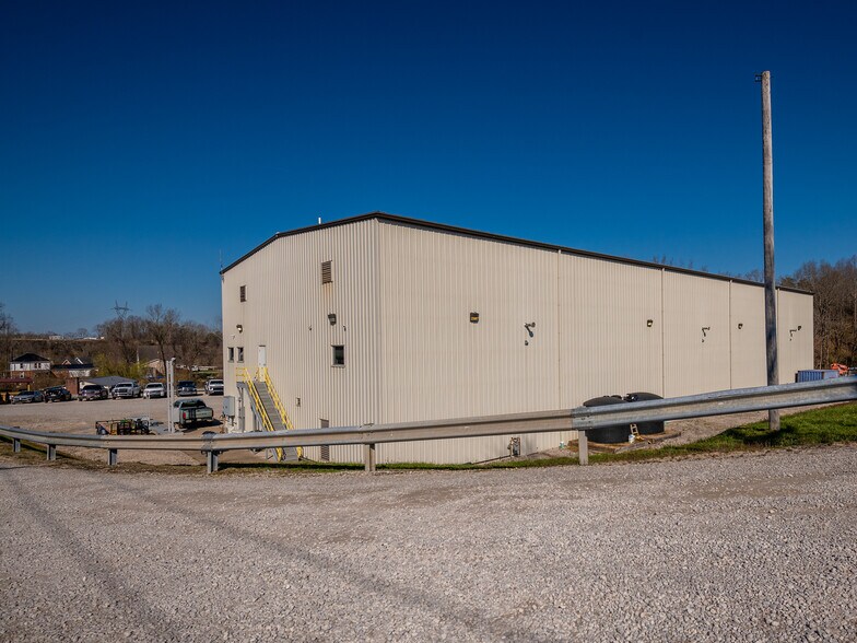 More Photos Of 1823 US-60, Milton Manufacturing For Sale