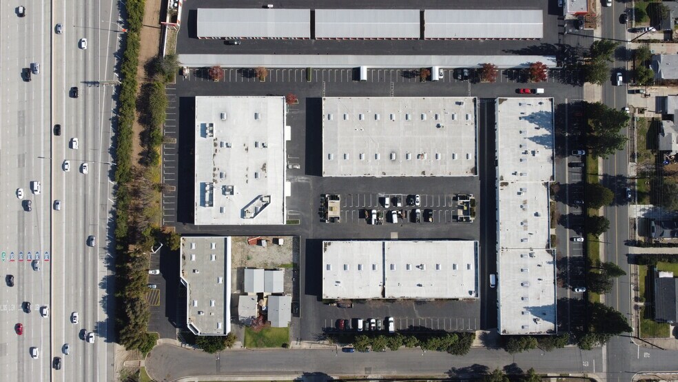More Photos Of 269-299 W Allen Ave, San Dimas Unknown For Lease