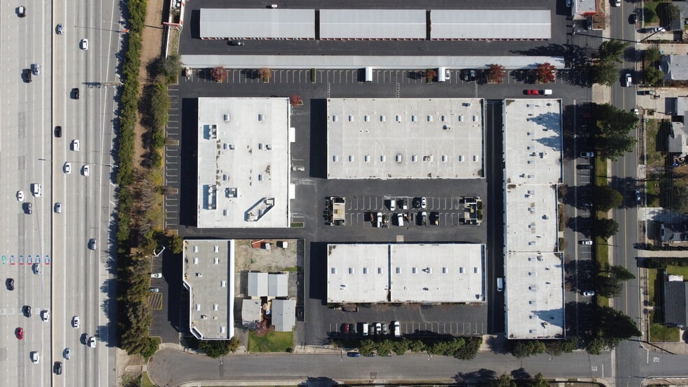 More Photos Of 269-299 W Allen Ave, San Dimas Unknown For Lease