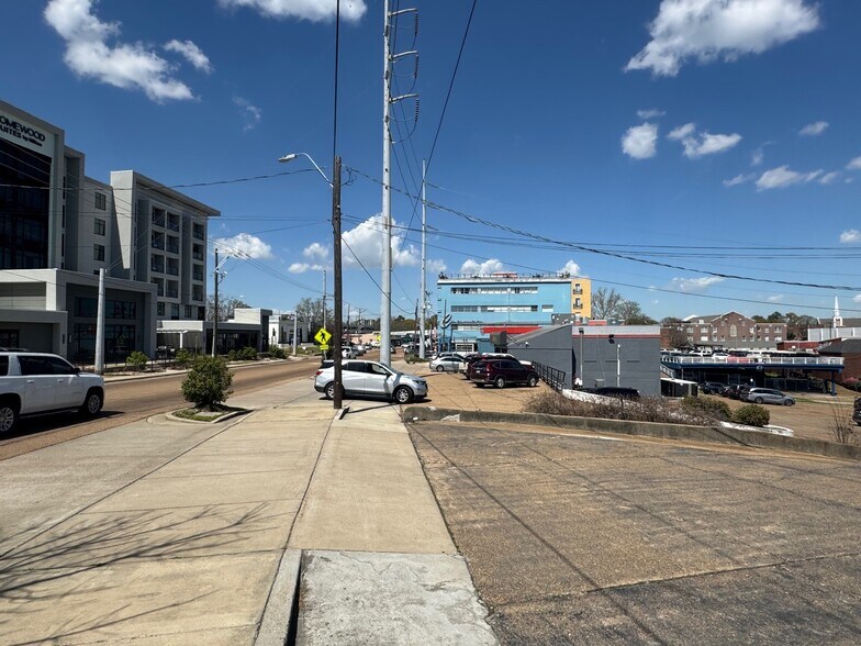 More Photos Of 2800 N State St, Jackson General Retail For Sale