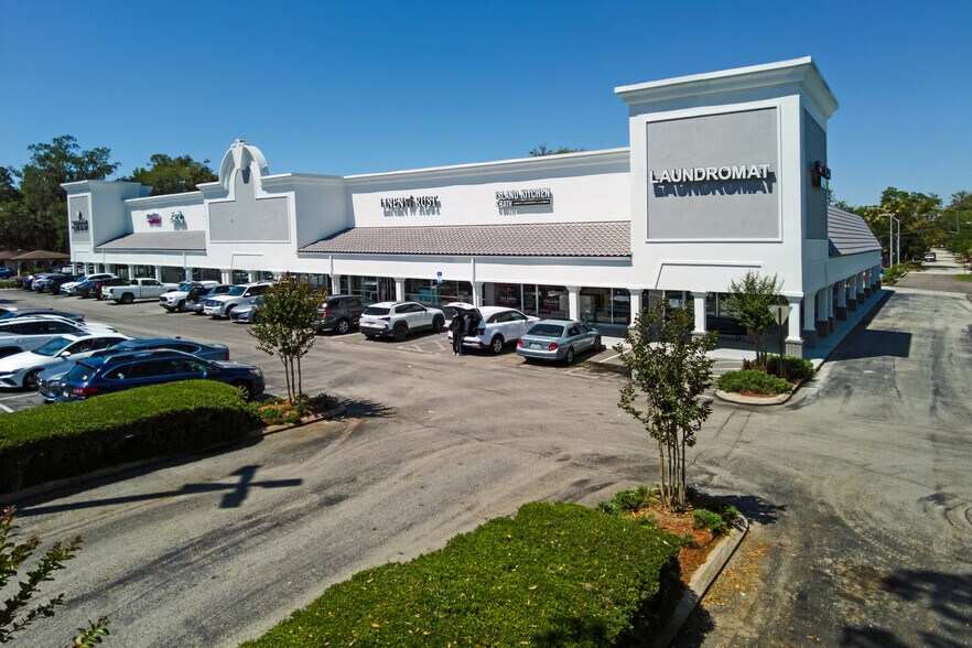 More Photos Of 2106-2186 Park Ave, Orange Park Unknown For Lease