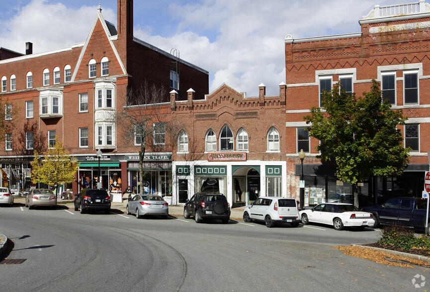 More Photos Of 36-38 Opera House Sq, Claremont Restaurant For Sale