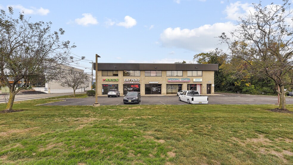 More Photos Of 1320 State Route 23, Wayne Storefront Retail Office For Lease