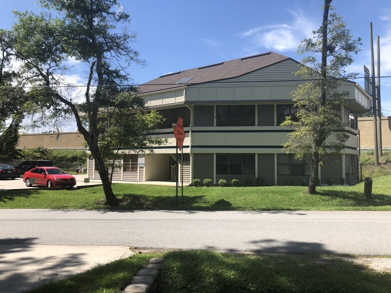 More Photos Of 2865 Plummer Cove Rd, Jacksonville Office For Sale