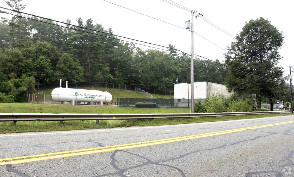 More Photos Of 109 Gilbertville Rd, Ware Warehouse For Sale