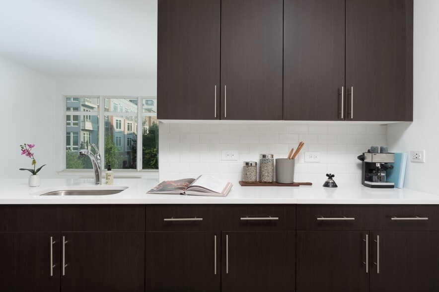 More Photos Of 330 Angelo Cifelli Dr, Harrison Apartments For Lease