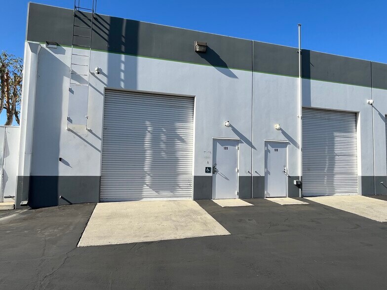 More Photos Of 9970 Bell Ranch Dr, Santa Fe Springs Research And Development For Lease