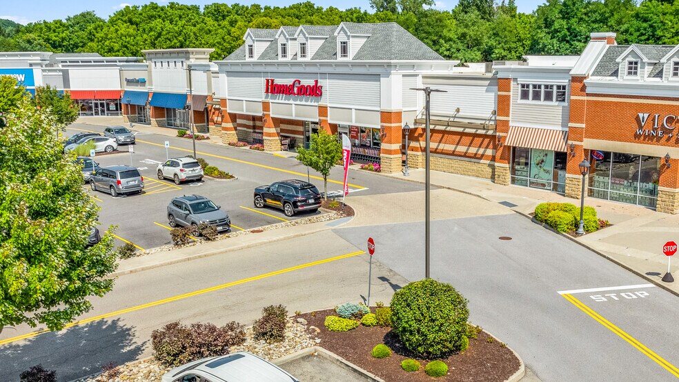 More Photos Of 439-441 Commerce Dr, Victor Unknown For Lease