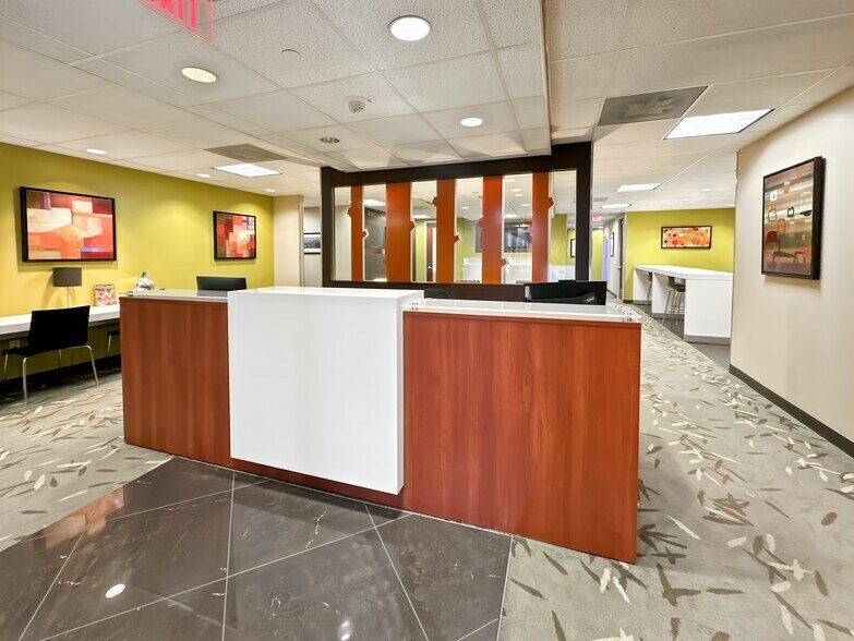 More Photos Of 601 Brickell Key Dr, Miami Coworking Space