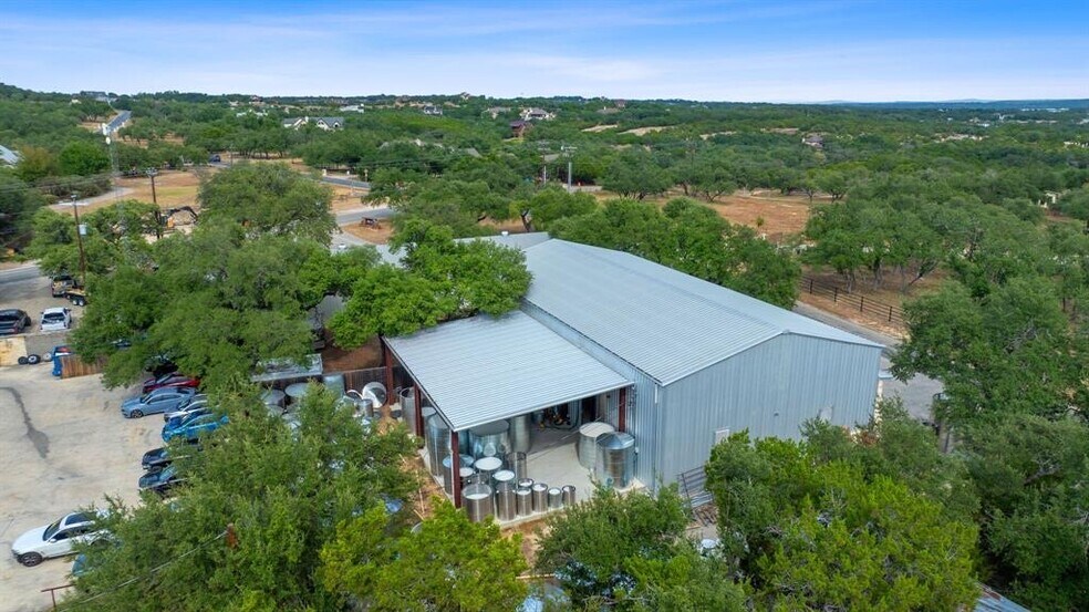 More Photos Of 16299 Fitzhugh Rd, Dripping Springs Warehouse For Sale