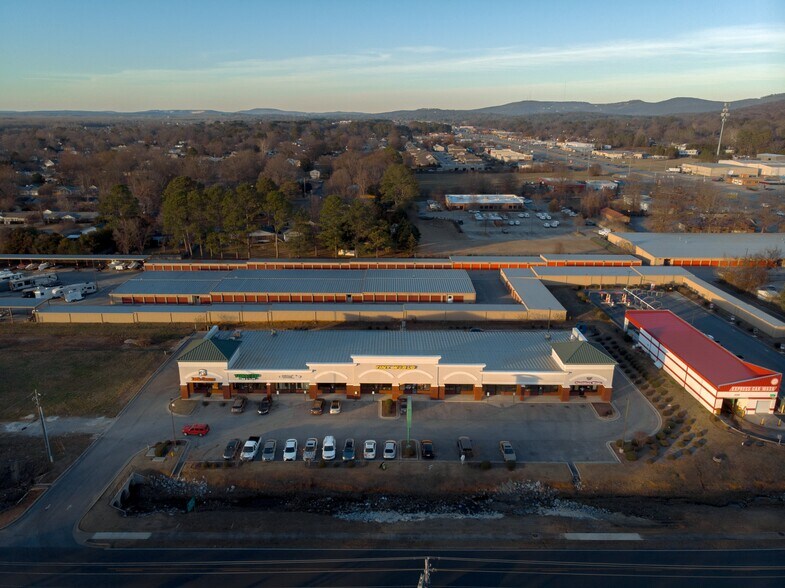 More Photos Of 2130 Redstone Rd, Huntsville General Retail For Sale