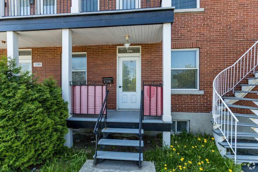 More Photos Of 1265-1275 Rue William-Macdonald, Montréal Apartments For Sale