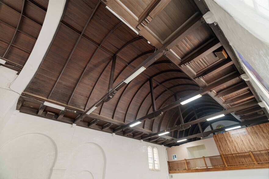 More Photos Of 125 Highland Ave, Somerville Religious Facility For Sale
