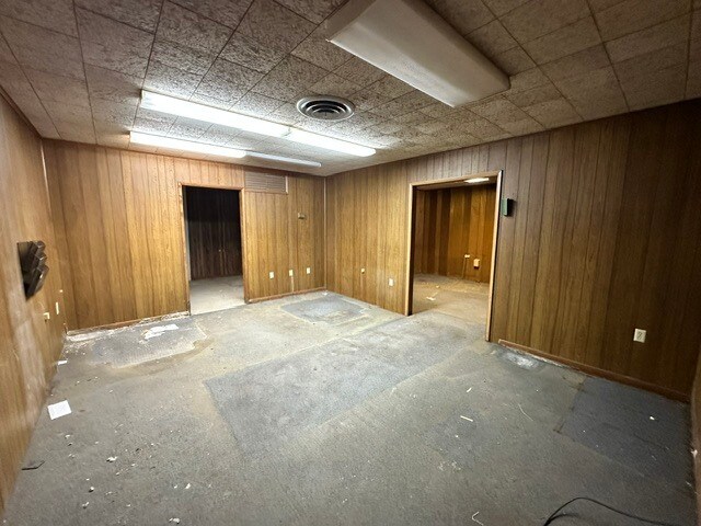 More Photos Of 601 S Lovekin Blvd, Blythe Warehouse For Sale