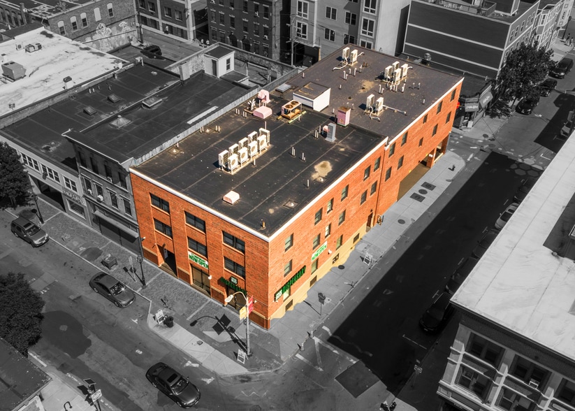 Primary Photo Of 267 Broadway, Chelsea Apartments For Sale