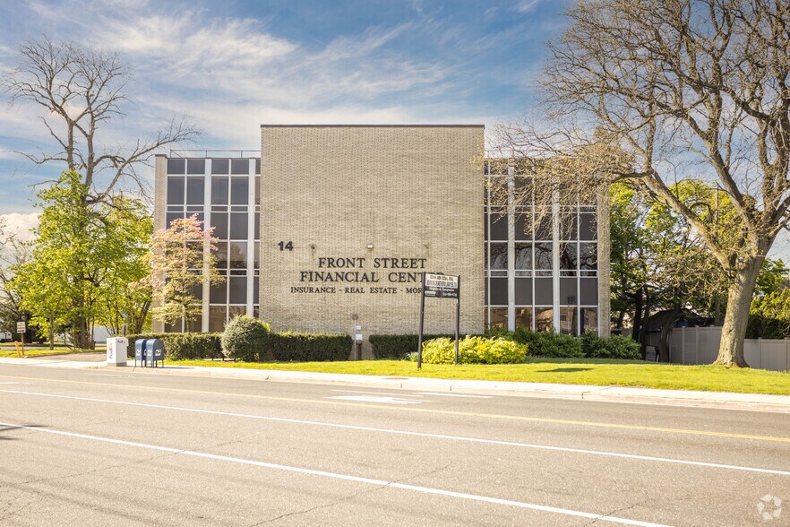 More Photos Of 14 Front St, Hempstead Loft Creative Space For Lease