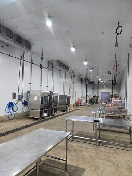 More Photos Of 25447 Industrial Blvd, Hayward Warehouse For Sale