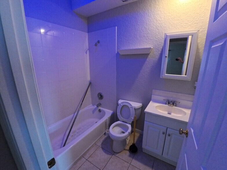 More Photos Of , Saint Petersburg Multifamily For Sale