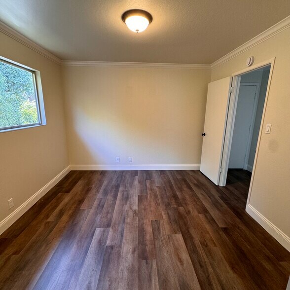 More Photos Of 110 Hilborn Ave, Vallejo Apartments For Sale